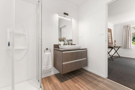 Photo of property in 4 Fender Close, Pyes Pa, Tauranga, 3112