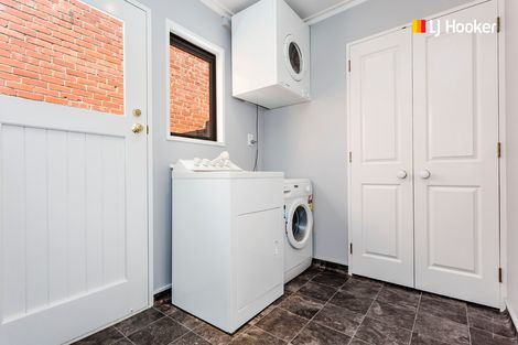 Photo of property in 24 Balmacewen Road, Maori Hill, Dunedin, 9010