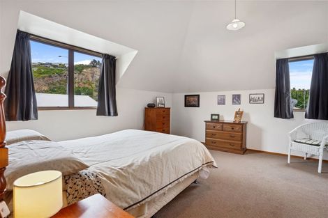 Photo of property in 2/3 Celia Street, Redcliffs, Christchurch, 8081