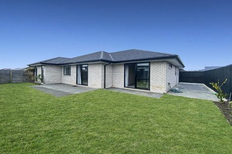 Photo of property in 6 Letitia Street, Burwood, Christchurch, 8083