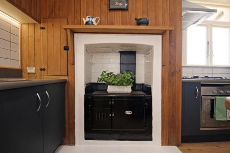 Photo of property in 36 Burns Avenue, Takaro, Palmerston North, 4412