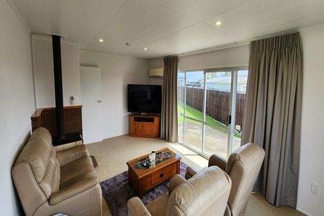 Photo of property in 37 Sunnyvale Street, Bell Block, New Plymouth, 4312