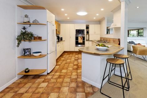 Photo of property in 45 Cornwallis Road, Cornwallis, Auckland, 0604