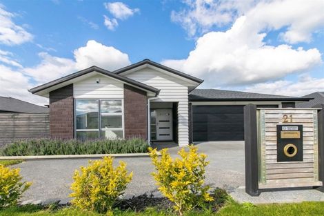 Photo of property in 21 Pohutukawa Parade, Riverhead, 0820