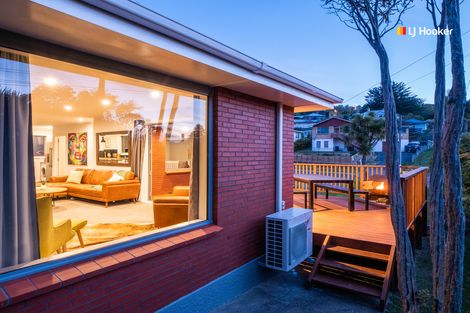 Photo of property in 98 Barr Street, Kenmure, Dunedin, 9011