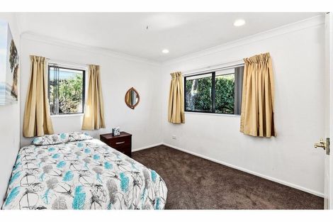 Photo of property in 188 Settlement Road, Papakura, 2110