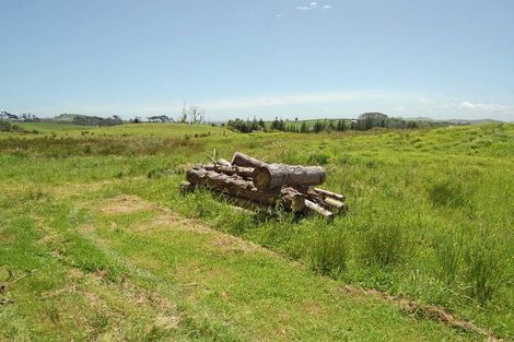 Photo of property in 962a Oneriri Road, Kaiwaka, 0573