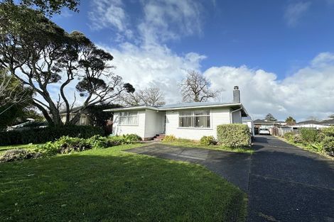 Photo of property in 21 Te Kanawa Crescent, Henderson, Auckland, 0610