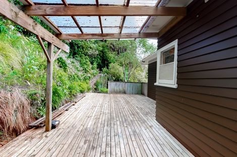 Photo of property in 451 Muritai Road, Eastbourne, Lower Hutt, 5013
