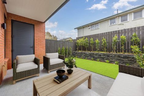 Photo of property in 7d Treasury Place, Onehunga, Auckland, 1061