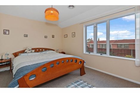 Photo of property in 132b Warren Crescent, Hillmorton, Christchurch, 8025