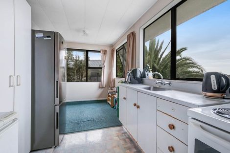 Photo of property in 27 Rakino Avenue, Manly, Whangaparaoa, 0930