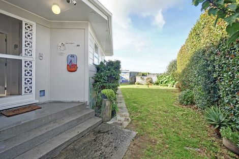 Photo of property in 37 Harris Street, Te Puke, 3119