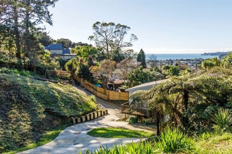 Photo of property in 31a Elliston Crescent, Stanmore Bay, Whangaparaoa, 0932