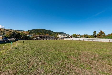 Photo of property in 19 Marere Avenue, Paraparaumu, 5032