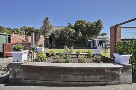 Photo of property in 43 Burrows Street, Bluff, 9814