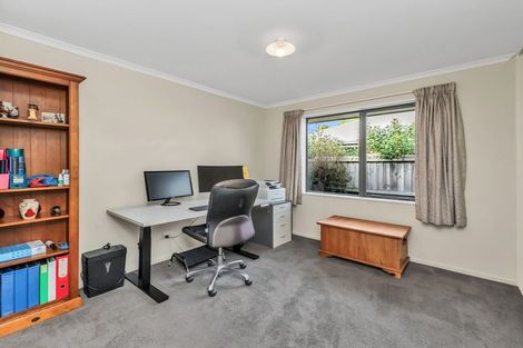 Photo of property in 16 Stanwood Grove, Darfield, 7510