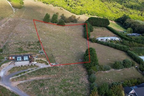 Photo of property in 251 Huia Street, Waikanae, 5391