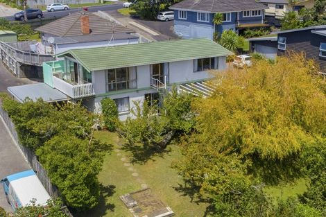 Photo of property in 2/442 Beach Road, Murrays Bay, Auckland, 0630