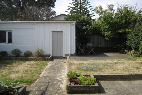 Photo of property in 181 Coutts Street, Rongotai, Wellington, 6022