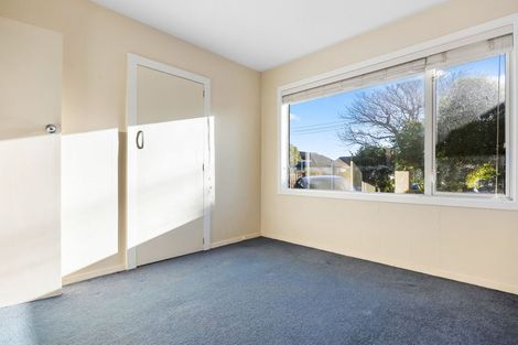 Photo of property in 14 Withells Road, Avonhead, Christchurch, 8042
