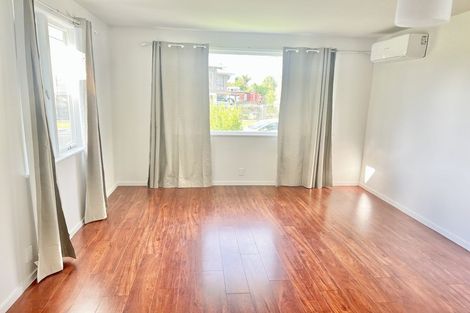 Photo of property in 26 Nile Road, Kelston, Auckland, 0602