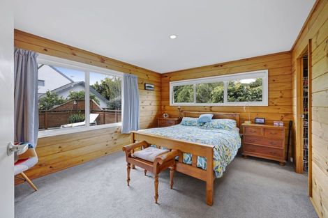 Photo of property in 12 Frank Frethey Place, Highlands Park, New Plymouth, 4312