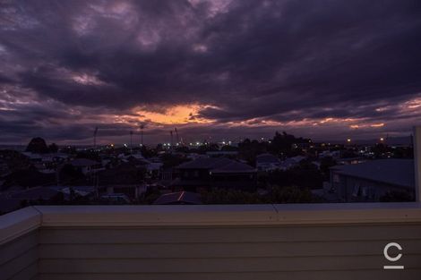 Photo of property in 152 Oceanview Road, Mount Maunganui, 3116