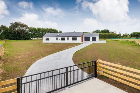 Photo of property in 11 Te Kahu Lane, Halcombe, Feilding, 4779