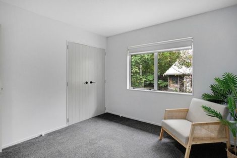 Photo of property in 5a Collingwood Road, Waiuku, 2123