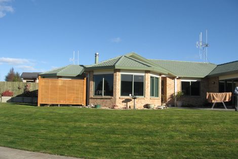 Photo of property in 9 Northmeadow Drive, Rototuna, Hamilton, 3210