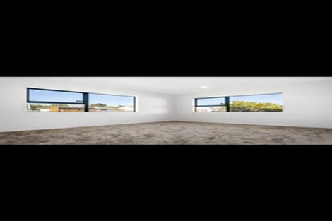 Photo of property in 4b Scanlen Terrace, Kelston, Auckland, 0602