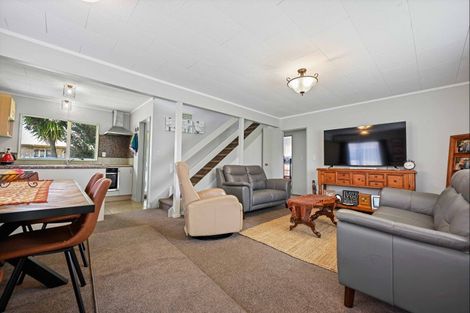 Photo of property in 12 Lickfold Lane, Pukete, Hamilton, 3200