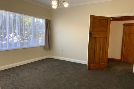 Photo of property in 42 Strathavon Road, Miramar, Wellington, 6022
