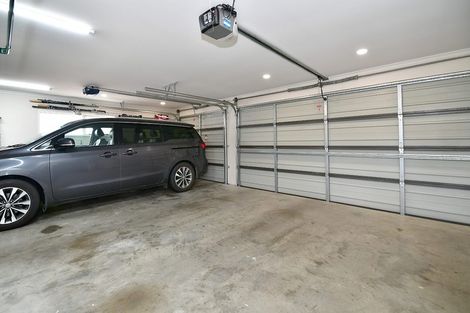 Photo of property in 6 Raabia Close, Parakai, 0830