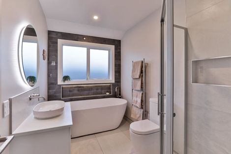 Photo of property in 2 Calcutta Road, Pukekohe, 2120