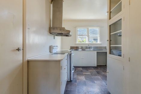 Photo of property in 75 Aberdeen Road, Saint Clair, Dunedin, 9012