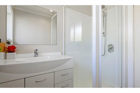 Photo of property in 30 Woodbury Street, Avonhead, Christchurch, 8042