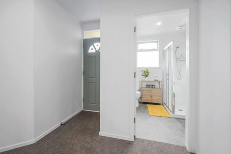 Photo of property in 18 Runuku Grove, Turangi, 3334