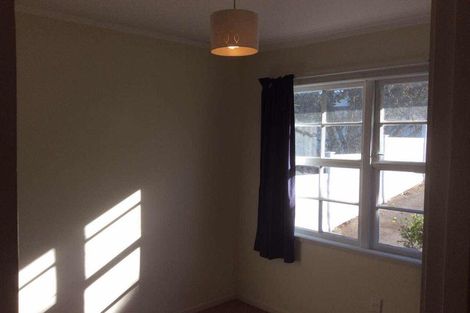 Photo of property in 10 Dunraven Place, Torbay, Auckland, 0630