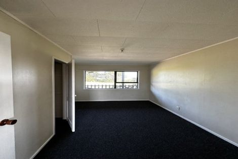 Photo of property in 18 Kopara Place, Clendon Park, Auckland, 2103