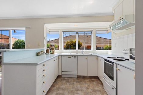 Photo of property in 9 Oleander Lane, Mount Maunganui, 3116