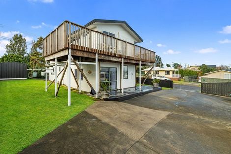 Photo of property in 2 Ngaparaoa Drive, Maketu, Te Puke, 3189