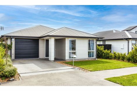Photo of property in 5 George West Square West, Wigram, Christchurch, 8025