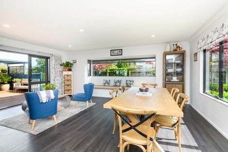 Photo of property in 18 Ursula Drive, Feilding, 4702