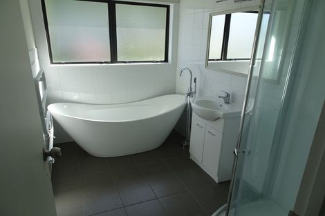 Photo of property in 3a Hawk Place, Selwyn Heights, Rotorua, 3015