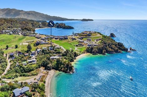 Photo of property in 25 Cook Crescent, Kaiteriteri, Motueka, 7197