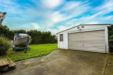 Photo of property in 48 Fernaig Street, Papakura, 2110