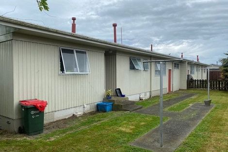 Photo of property in 9 Aratapu Street, Waitara, 4320
