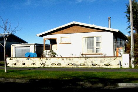 Photo of property in 45 Short Street, Richmond, Invercargill, 9810